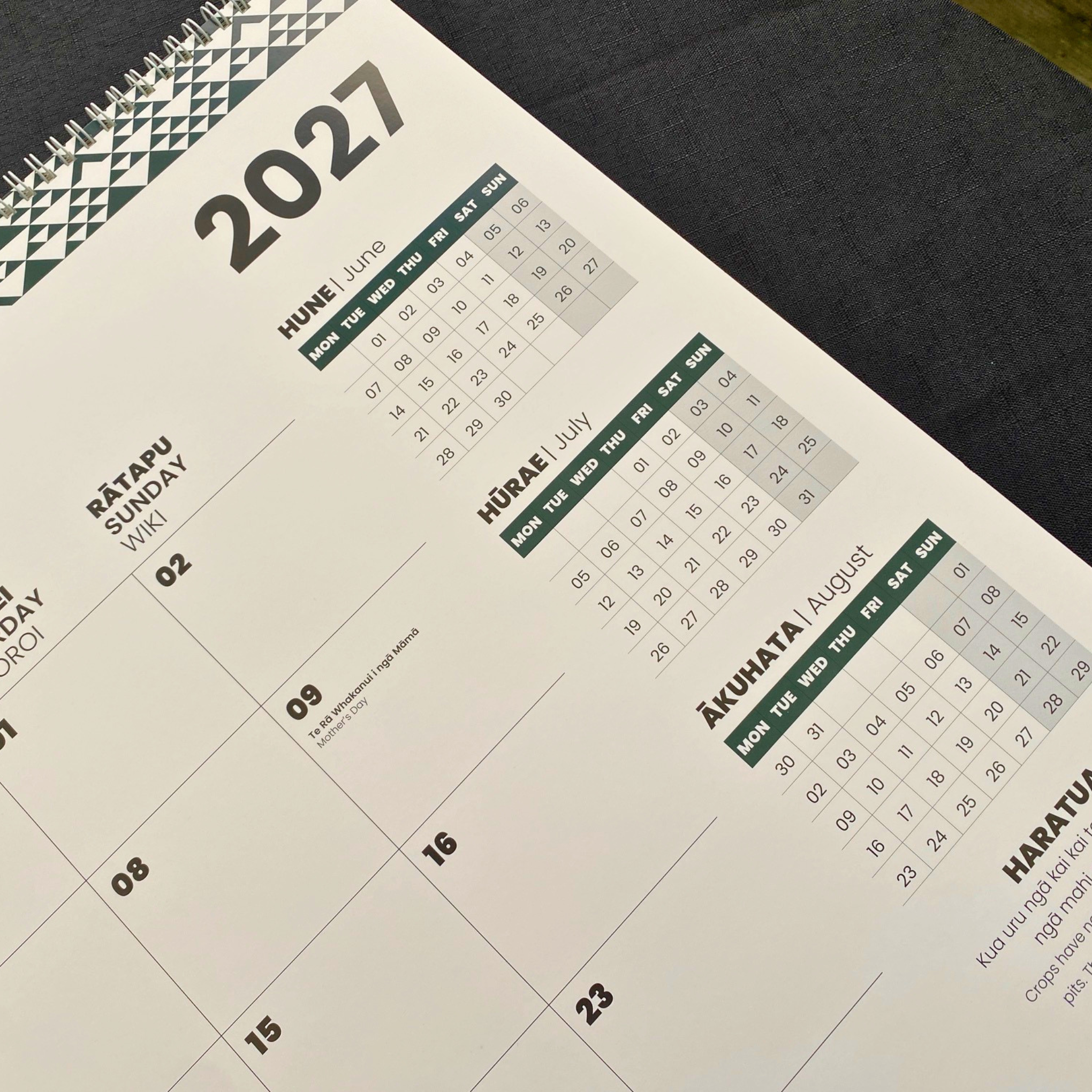 2027 Mahere ā Marama | Māori Wall Calendar