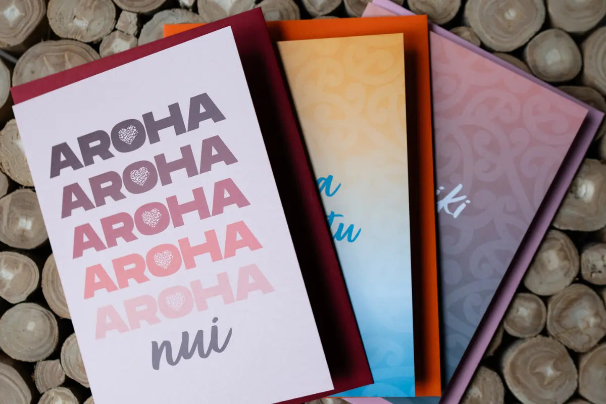 Cards: Ngā kāri mihi - Love - Tuhi Stationery Ltd