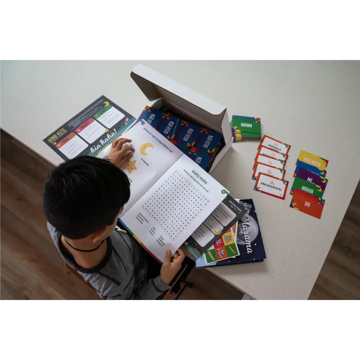 Children's Activity Card Set - Maramataka (Bilingual) - Tuhi Stationery Ltd