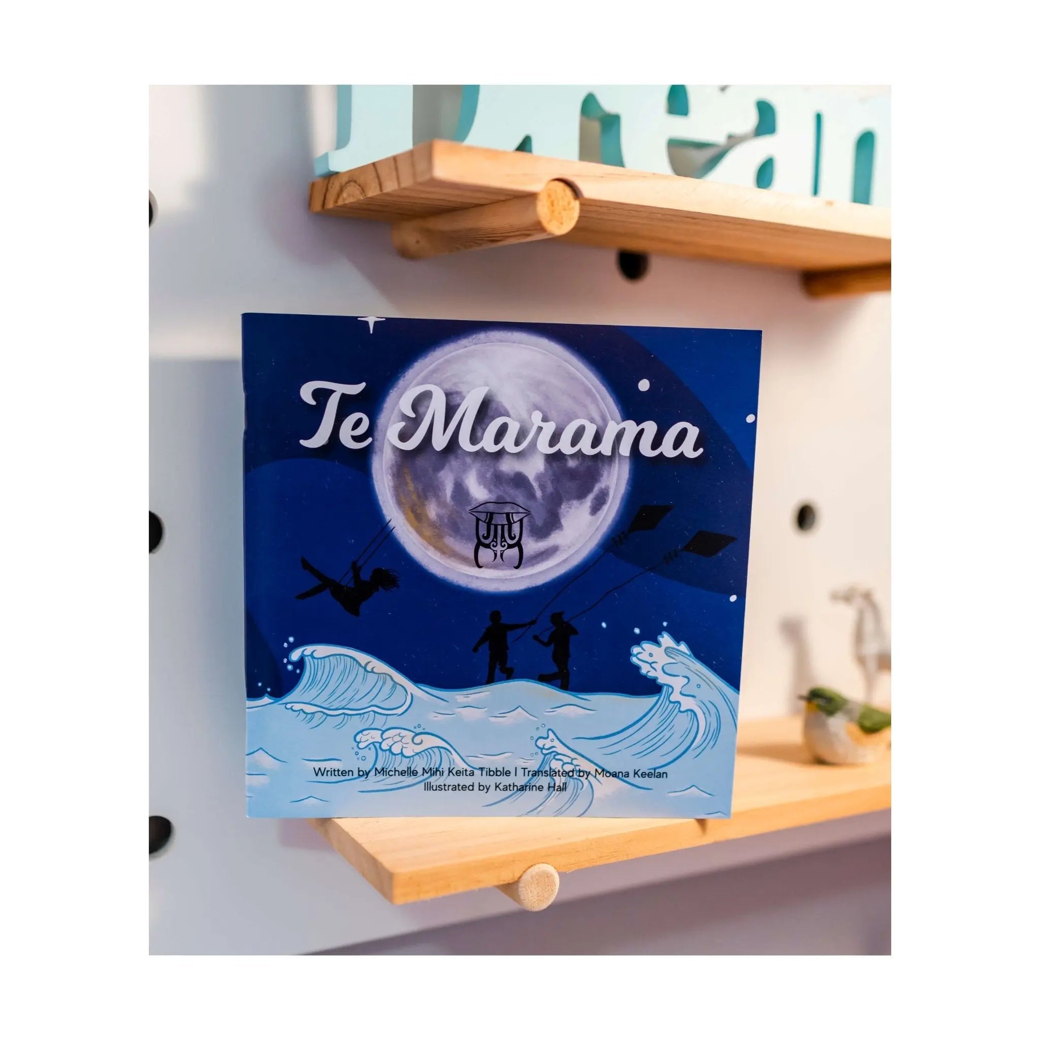 Children's Story Book - Te Marama (Bilingual or Te Reo Māori) - Tuhi Stationery Ltd